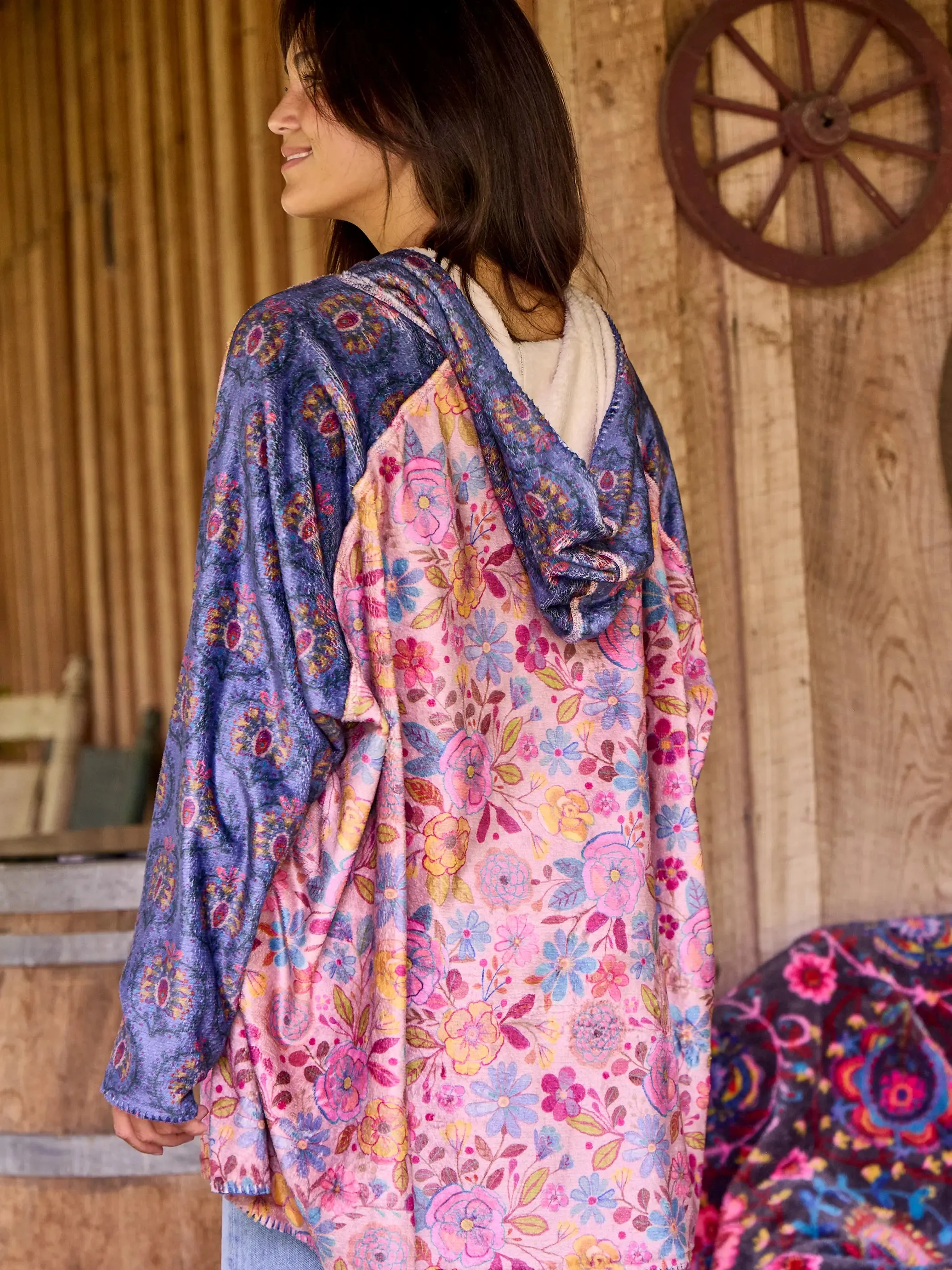 Cozy Blanket Hoodie - Light Pink Navy Medallion