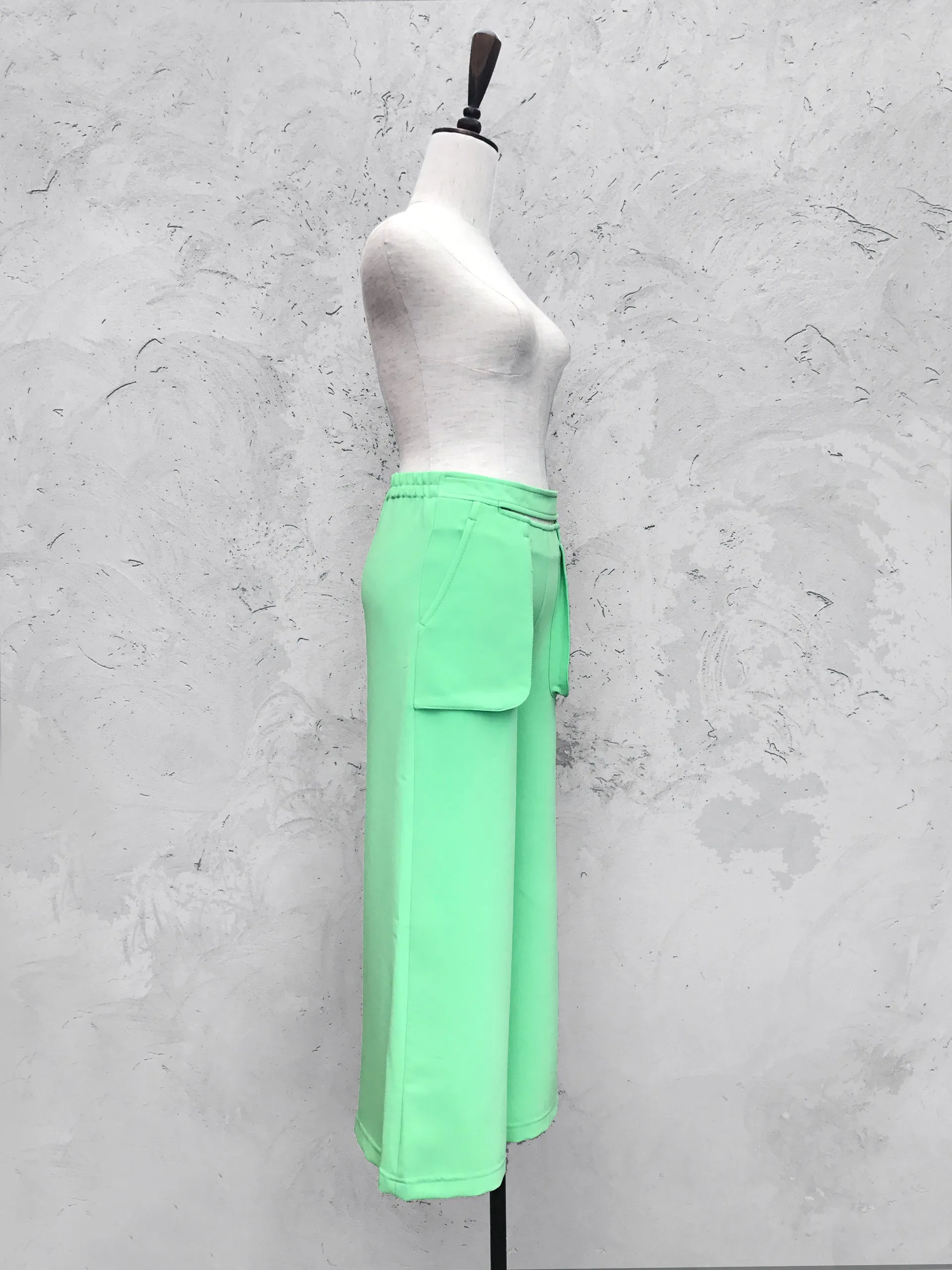 Final Sale! Freshy Green Split Waisting Culottes