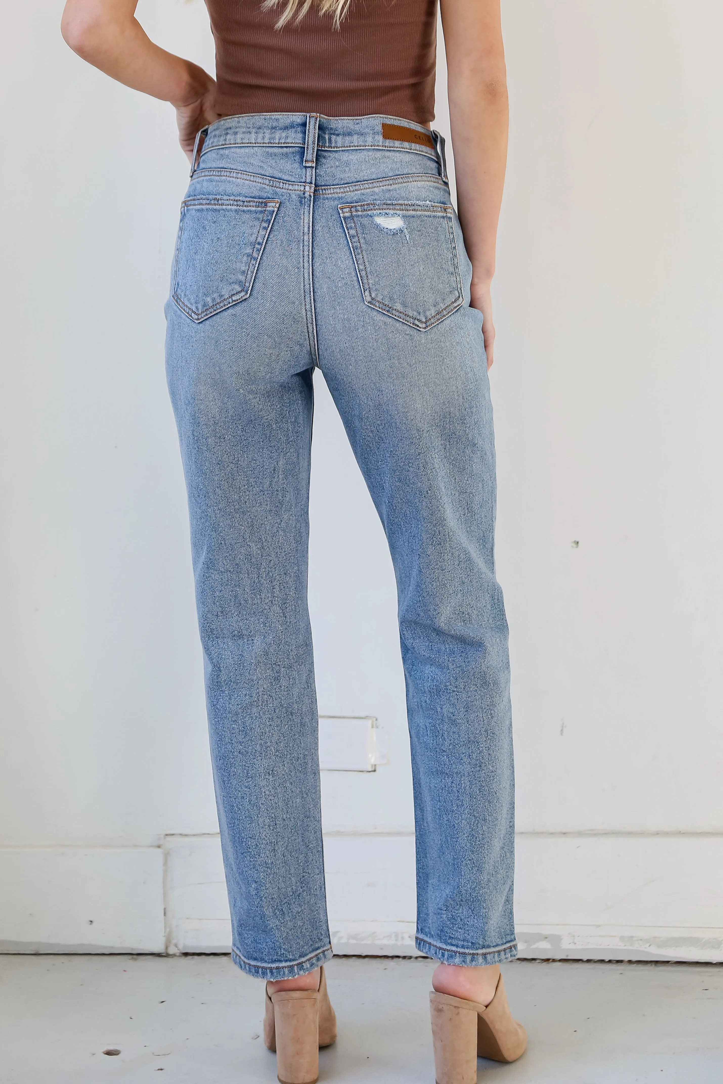 FINAL SALE - Trendy Vision Medium Wash Straight Leg Jeans