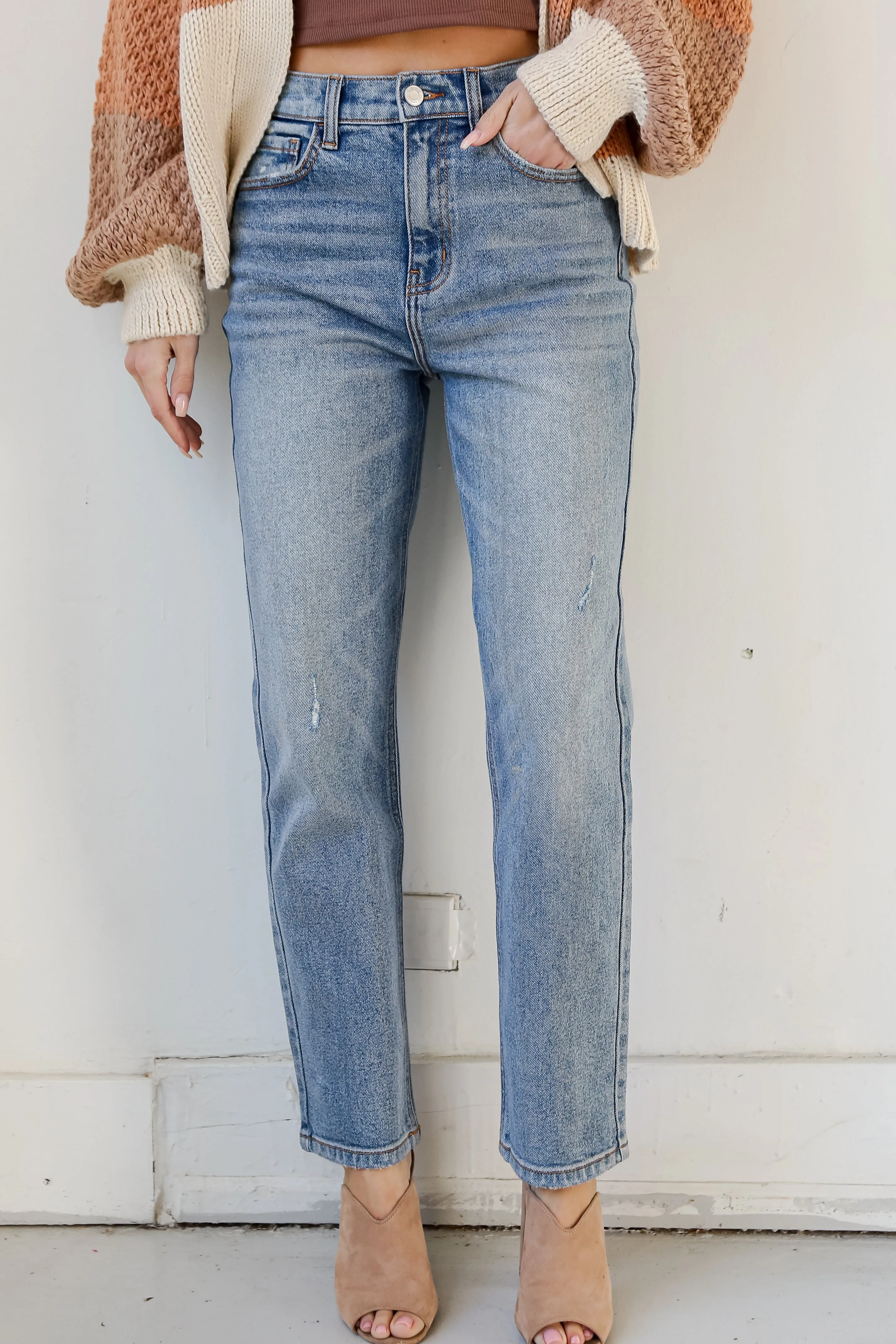 FINAL SALE - Trendy Vision Medium Wash Straight Leg Jeans