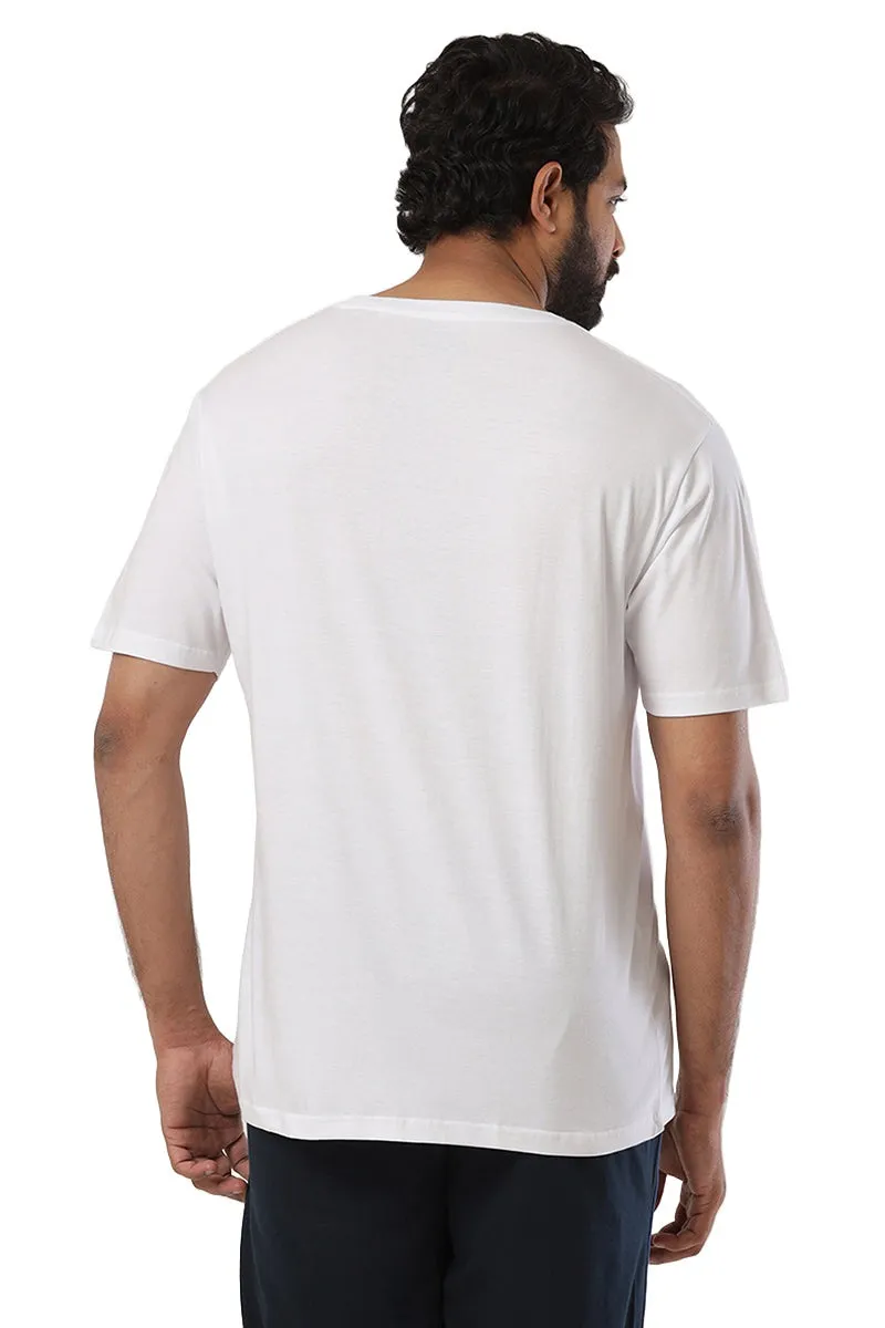 Round Neck - White Solid T-Shirts For Men | Ariser